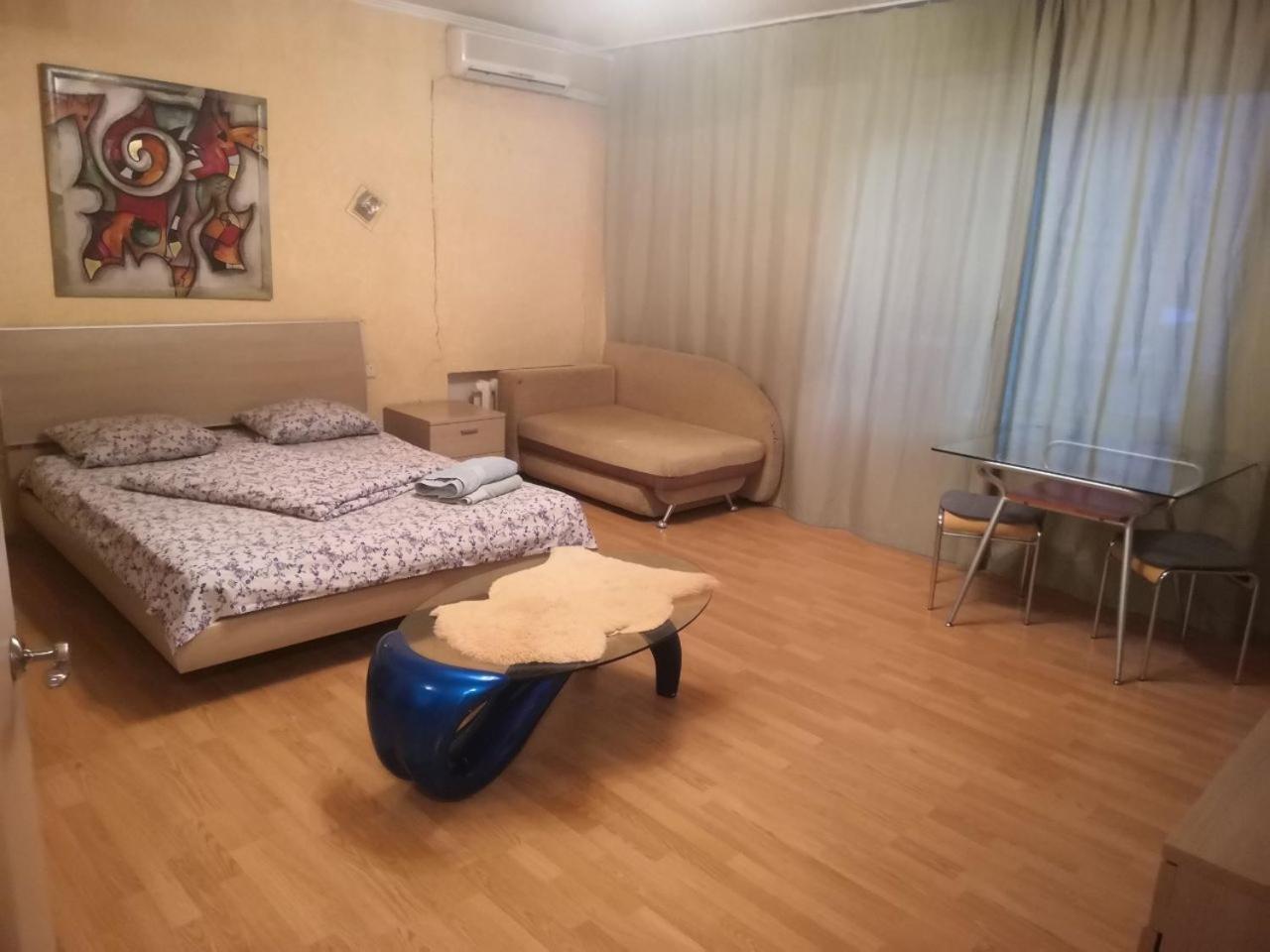 Apartment Triokhsviatytelskaya Street 3 Kiew Exterior foto