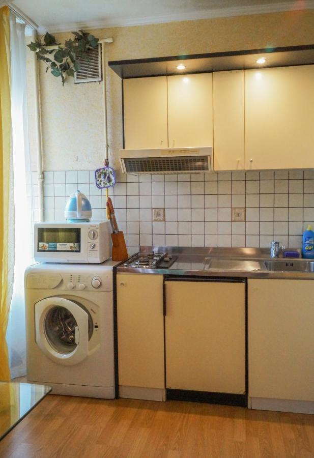 Apartment Triokhsviatytelskaya Street 3 Kiew Exterior foto